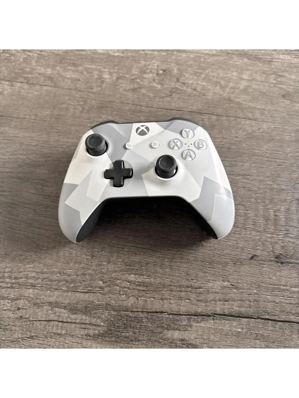 Xbox One Wireless Controller 1708 Winter Forces Camo Special Edition STICK DRIFT